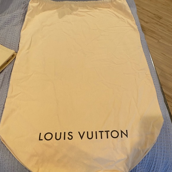 LOUIS VUITTON DUST BAGS-ALL SIZES - Picture 6 of 7